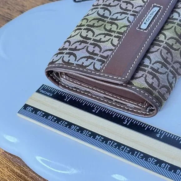 RARE Fossil Wallet Trifold Canvas Monogram Brown Leather Vintage Beautiful - Picture 11 of 11